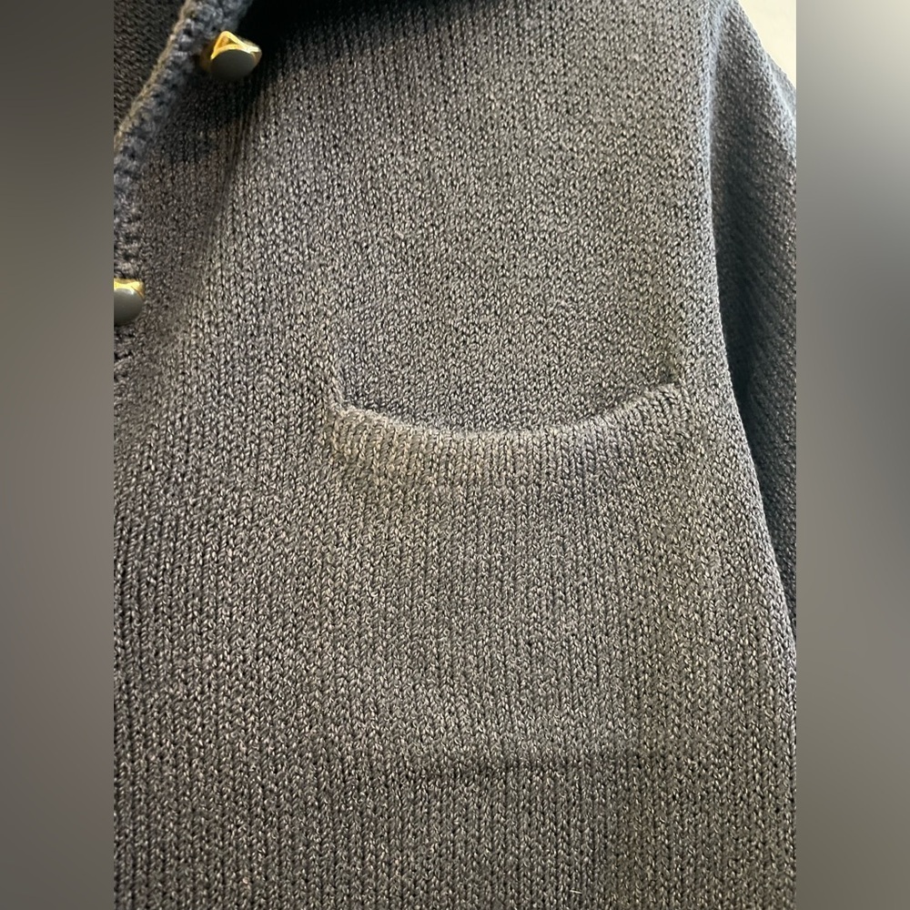 St John by Marie Gray Grey Sweater Dress with Buttons, Collar and Shoulder Pads - Picture 5 of 7